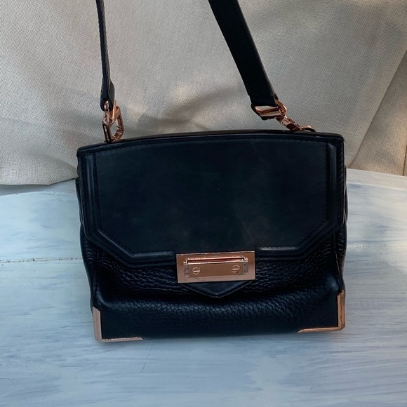 Alexander Wang Rose Gold lock black leather crossbody bag - Picture 7 of 11